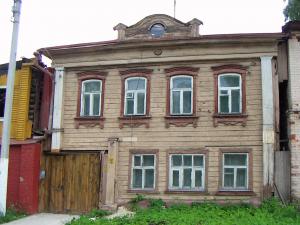 2005.