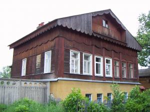  2005.