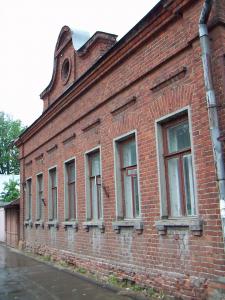  2005.