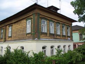  2005.
