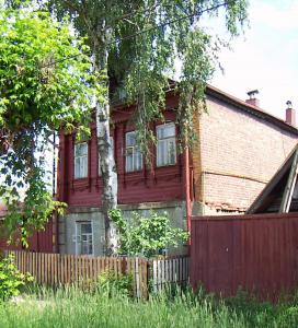  2005.