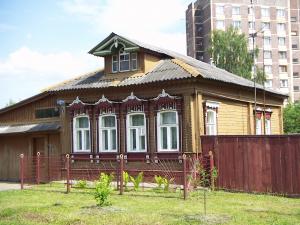  2005.
