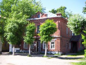  2005.